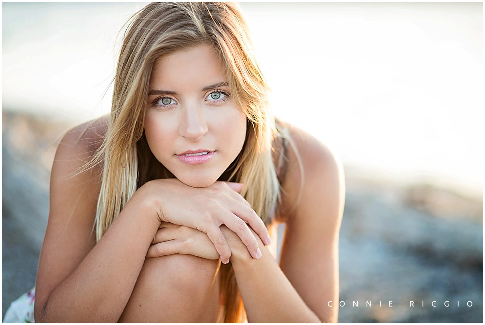 Girl Senior Gig Harbor High School Photographer Lauren S_0009.jpg