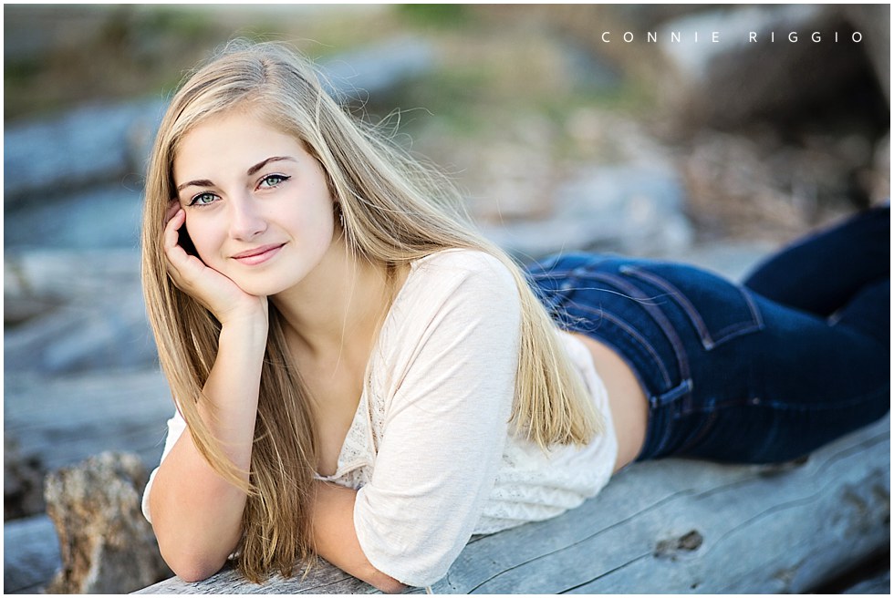 Girl Senior Vashon High School Island Beach Photographer Silvia_0014.jpg