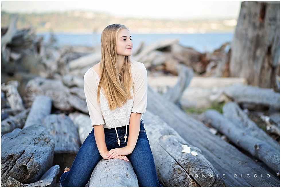 Girl Senior Vashon High School Island Beach Photographer Silvia_0015.jpg