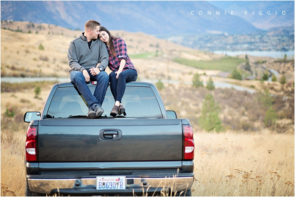 Engagement Tacoma Lake Chelan Thornewood Castle Photographer Photo Joely_0016.jpg